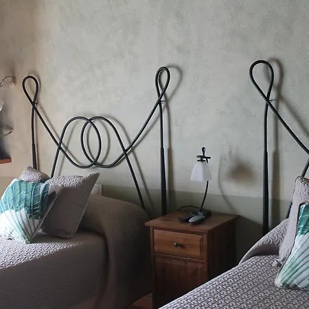 Rural Casa La Juana Almarza